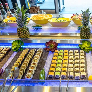 Sushi und Maki Buffet